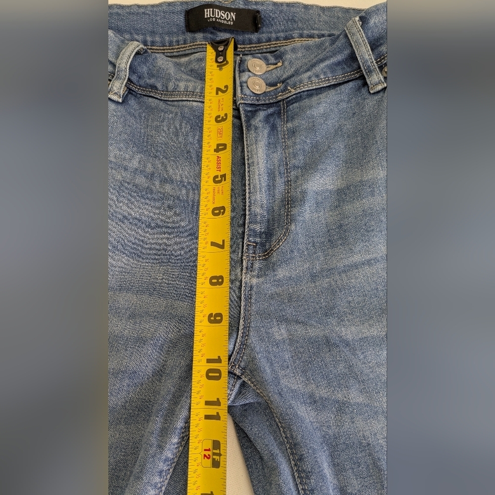 Hudson EUC women's Icey Blue Mid Rise Straight Leg Jeans Size 10 L 28" - Picture 7 of 13